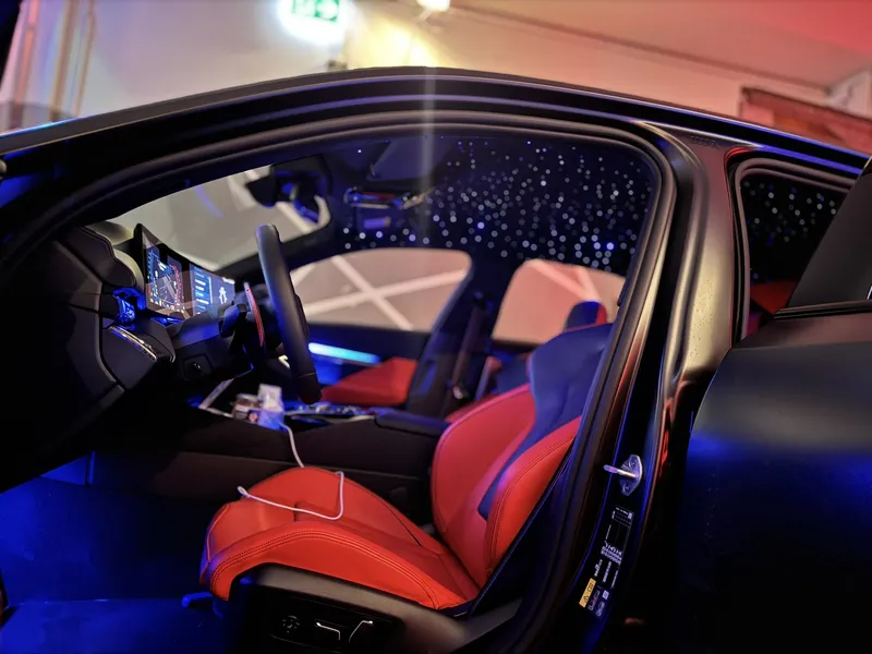 BMW M5: Sternenhimmel – Innenraum- und Detailansicht 5
