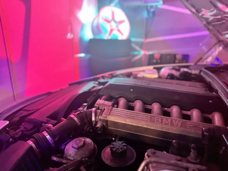 BMW 8er – Fahrzeugdetail 1