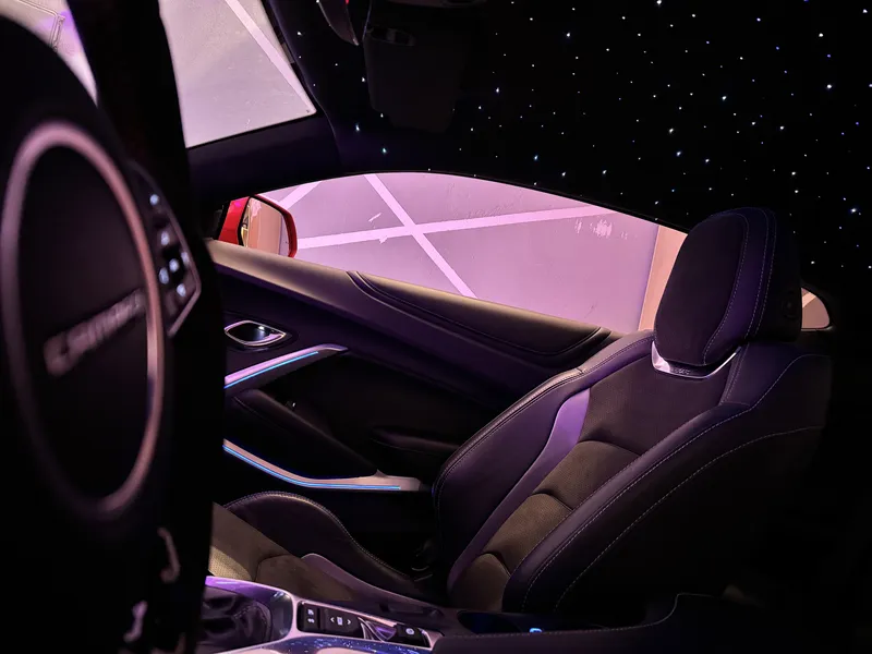 Chevrolet Corvette: Sternenhimmel – Innenraum- und Detailansicht 2