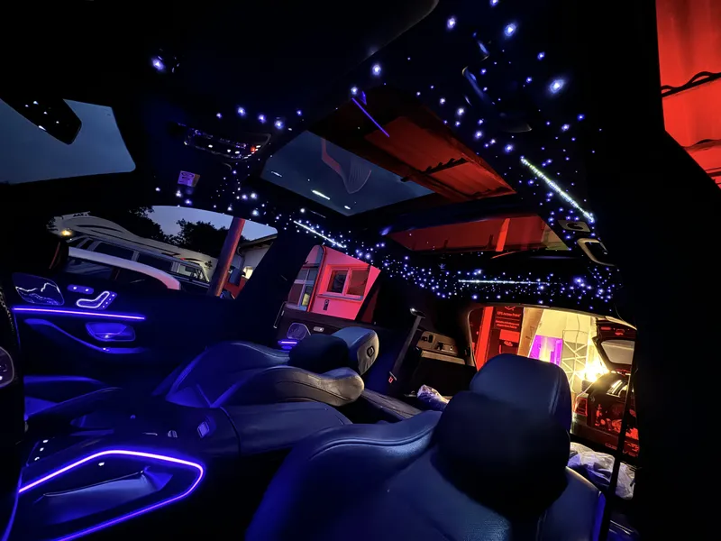 Mercedes-Benz G-Klasse: Sternenhimmel – Innenraum- und Detailansicht 4