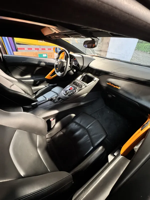 Lamborghini – Fahrzeugdetail 5